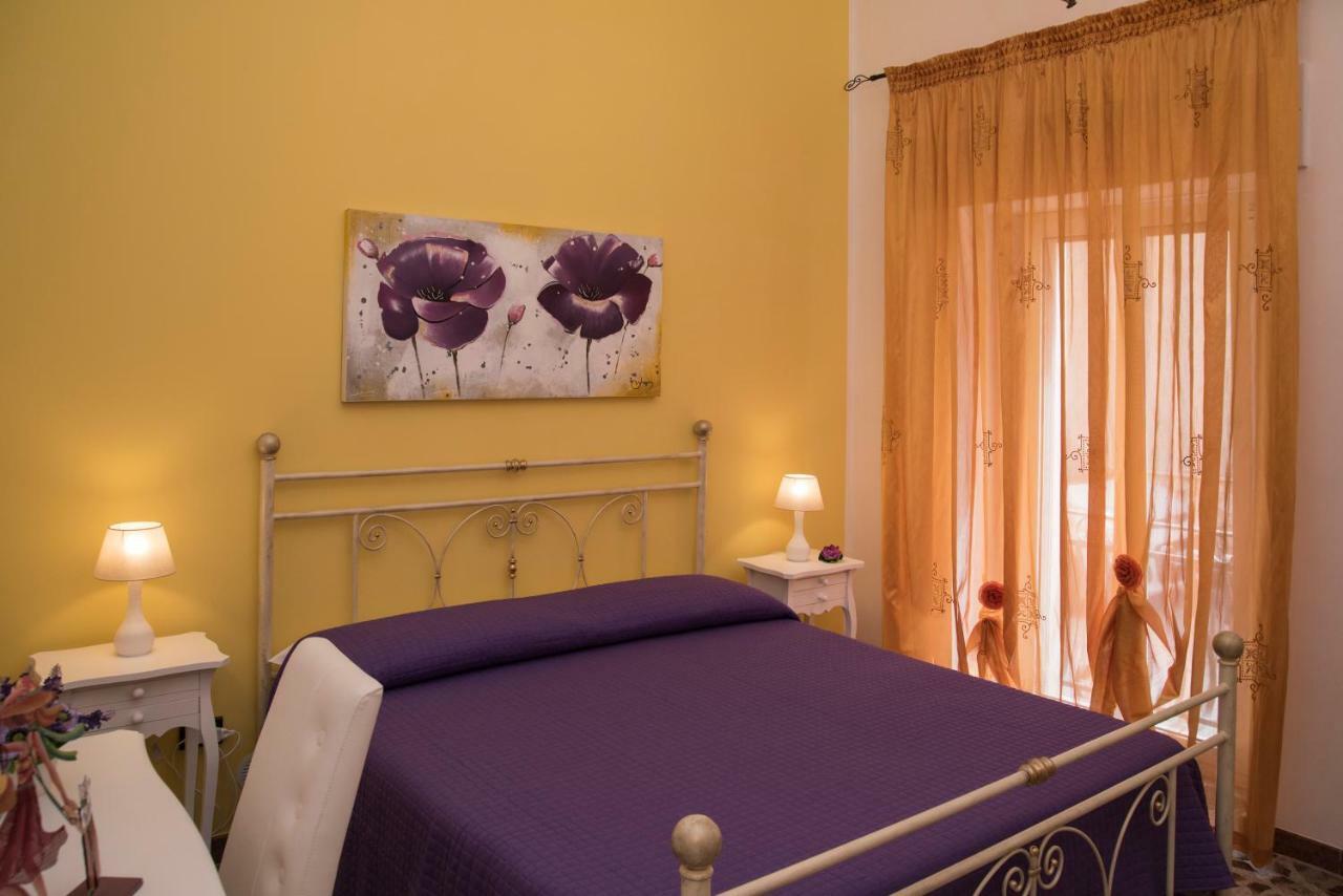 マンドゥーリア Mamma Lucia Bed & Breakfast エクステリア 写真
